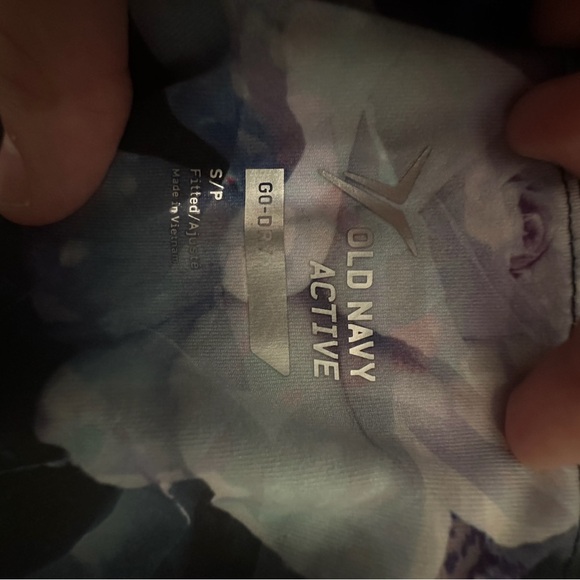 Women’s floral small petite old navy active leggings - Picture 3 of 5